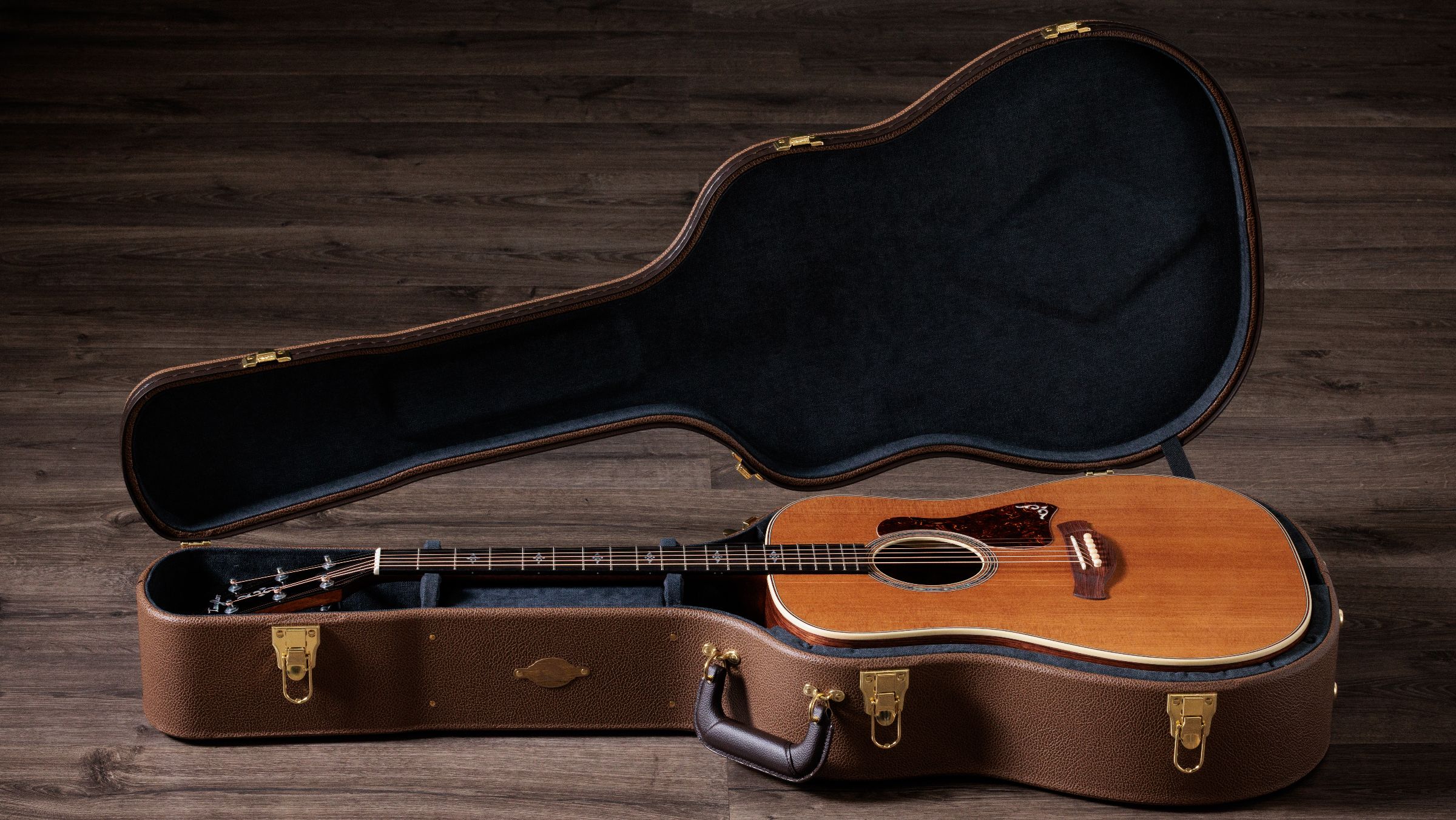 TAYLOR Gold Label 810e