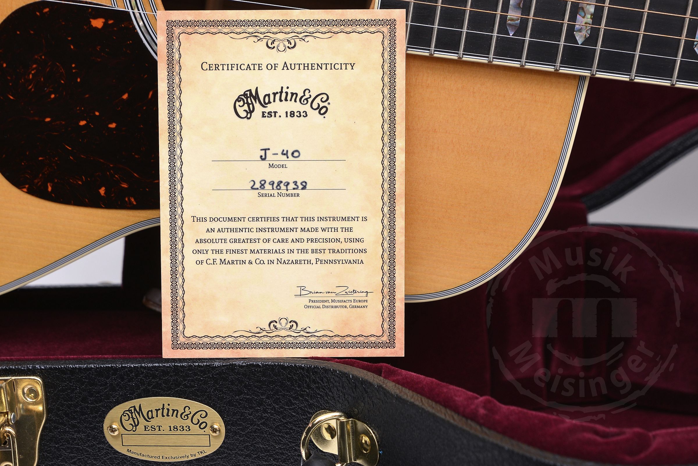 MARTIN GUITARS J-40 2024 #GEBRAUCHT