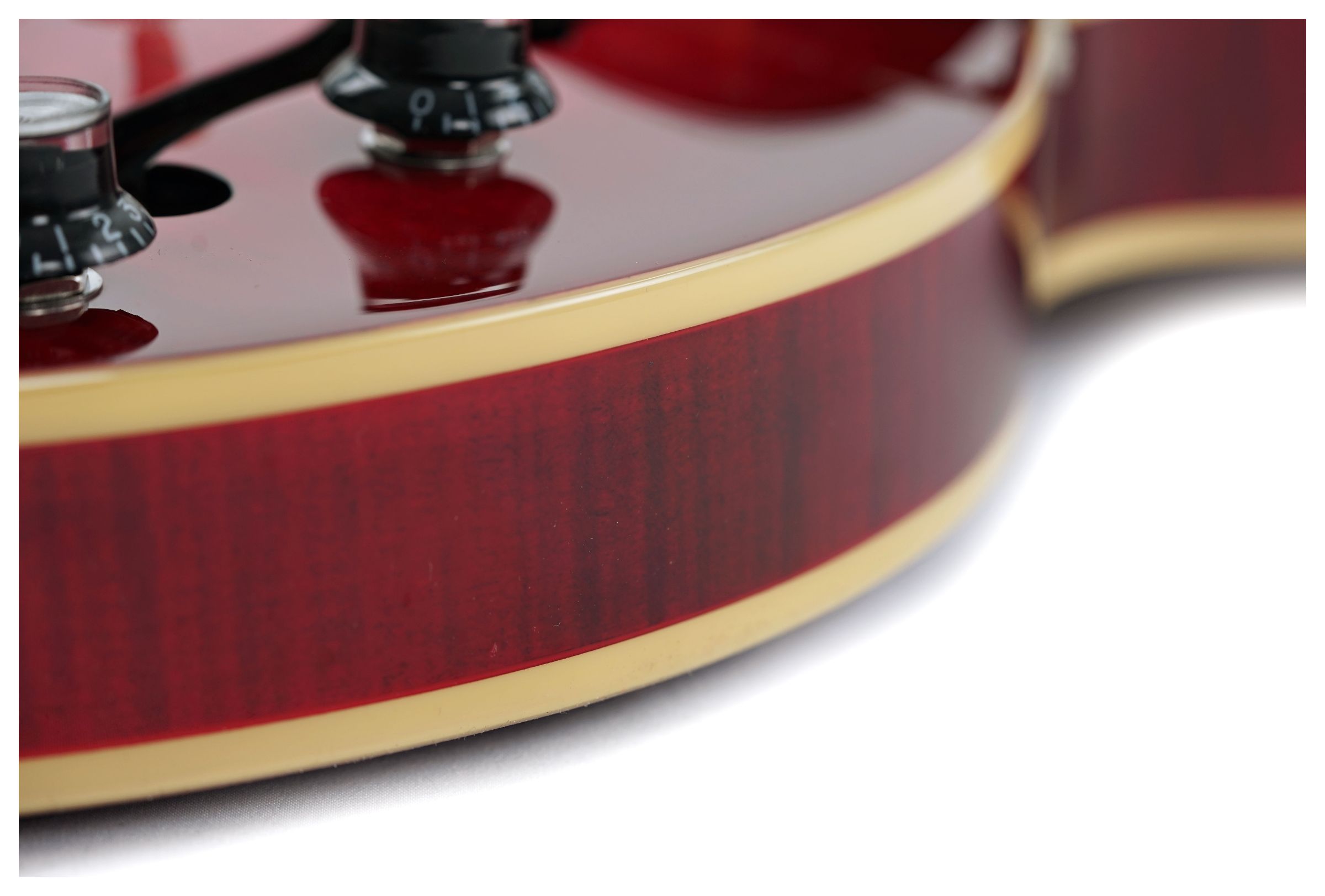 EPIPHONE ES-335 Figured Raspberry Burst Limited Edition